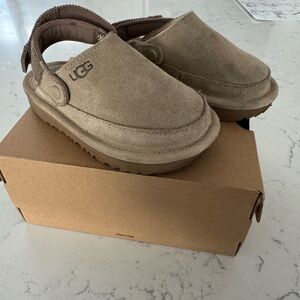 UGG Toddler goldenstar clog